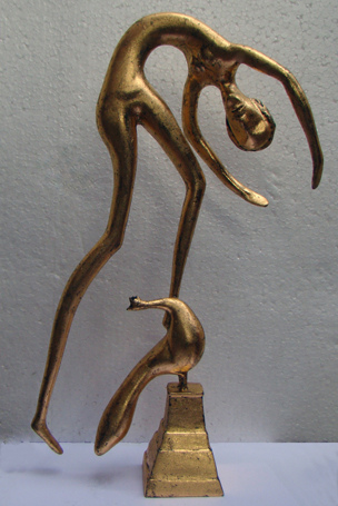 Title: 'Naika On Pedestal', Medium: 'Bronza', Size: 'H: 19in x L: 11in x W: 3in', Year: '2014'